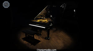 5859-Moihno Piano-WEB